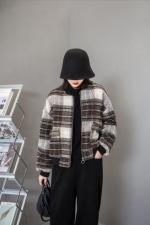 【现货】呢料加棉加厚棒球服外套，女装，壹题YITI