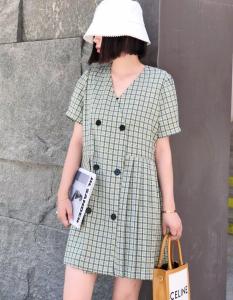 欧韩风V领格子连衣裙,女装连衣裙,非次元