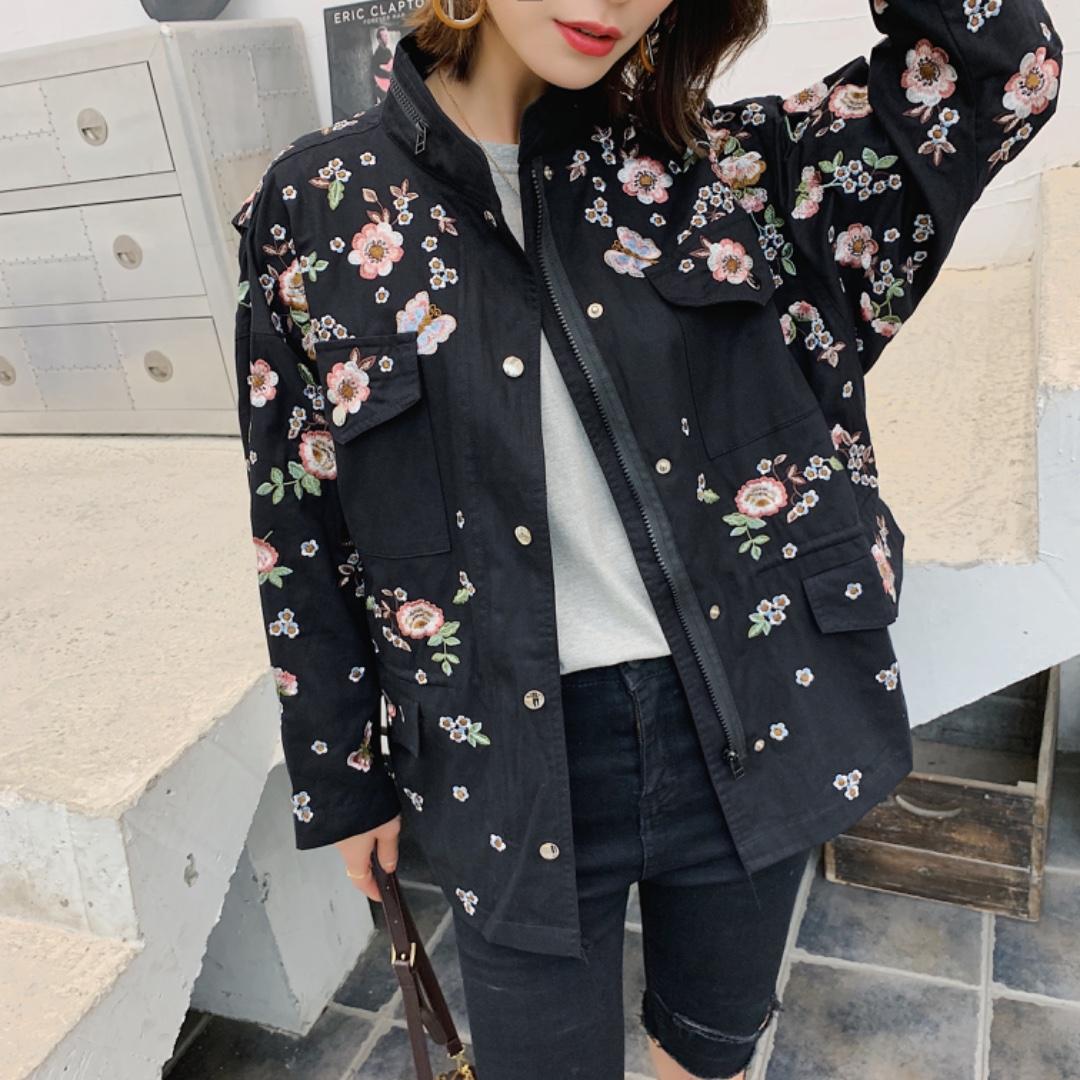 2021春装重工绣花风衣，女装风衣，柚格