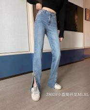 现货CD别针弹力小直筒开叉牛仔裤，女装牛仔裤，简 影