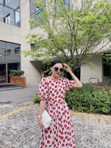 连衣裙火爆，女装连衣裙，钱唐名店