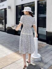 现货夏季法式碎花连衣裙2021新款收腰中长款长袖很仙的，女装连衣裙，妍妍衣坊