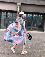 现货，春装长款印花防晒服，女装，火红