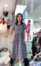 Z2162夏季新款韩版碎花气质宽松显瘦中长款连衣裙，女装连衣裙，L·H·X