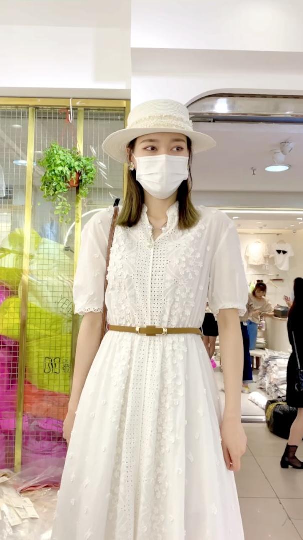 提花重工连衣裙修身气质，女装连衣裙，登石木子