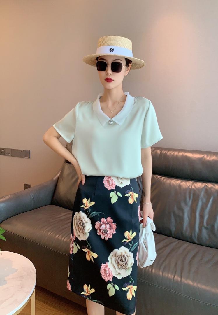 夏季新款时尚女装，女装，田鑫依族