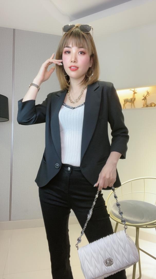 西装，女装西装，衣香丽舍