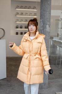 冬季新款羽绒服,女装羽绒服,兰·米其