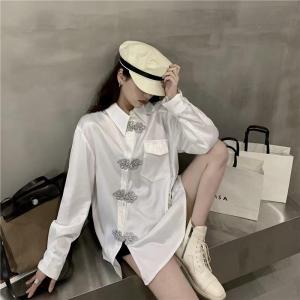女装
