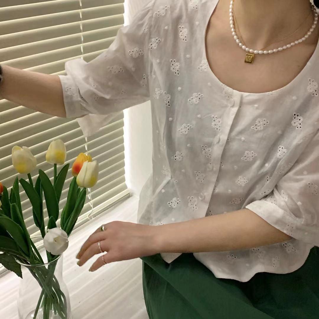 别致的刺绣上衣配复古绿半裙，女装半身裙，roobora