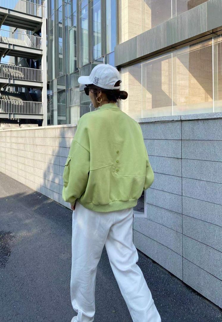 现货后背三颗扣外套，女装，魅力可诗
