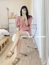 夏季新款碎花小杉，女装，冰雪兒