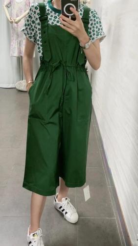 女装