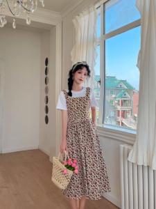 现货夏季新款碎花连衣裙,女装连衣裙,安玖拉