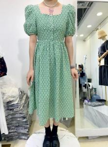小梅花连衣裙,女装连衣裙,时尚秀衣阁