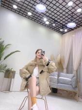 ZHG8105洋气亮皮真狐狸毛领内胆羽绒保暖皮草外套，女装皮草，L·H·X