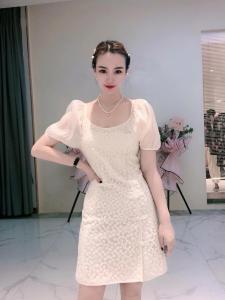 旗袍款钩花连衣裙,女装婚纱/旗袍/礼服,朗色千秋