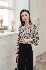 【现货】春装新款，女装，依一秀水
