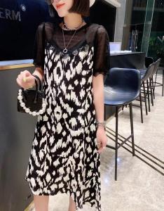 夏季新款。天丝蕾丝雪纺裙,女装,谷斯