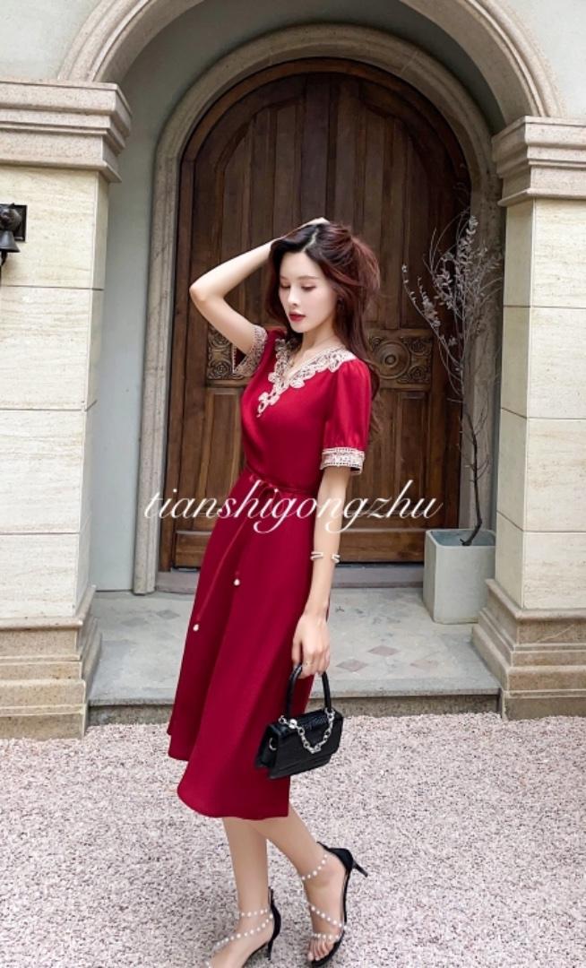 醋酸刺绣领连衣裙……，女装连衣裙，天使公主