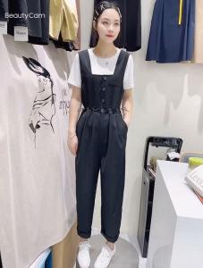 女装