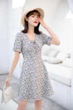 碎花连衣裙，现货，女装连衣裙，伊艺不舍