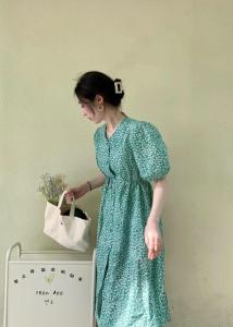 【现货】OURS.夏季新款 韩版泡泡袖肌理连衣裙,女装连衣裙,OURS