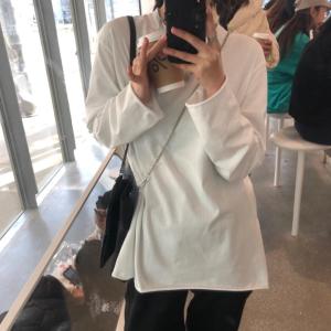 百搭白T 面料舒适柔软,女装,Queena PHoebe
