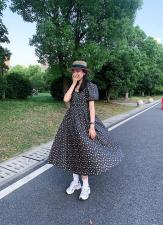 后V领连衣裙，女装连衣裙，last name