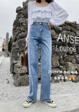 现货2021春弹力休闲直筒牛仔裤S一XL，女装牛仔裤，简 影