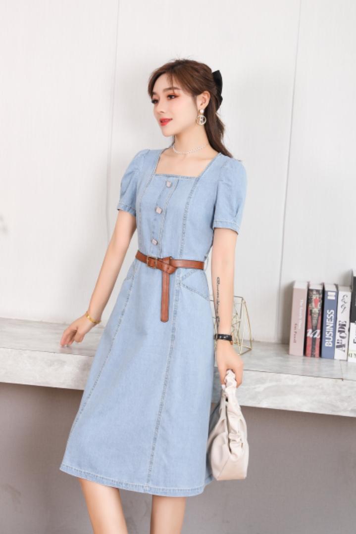夏装新款连衣裙，女装连衣裙，依生伴