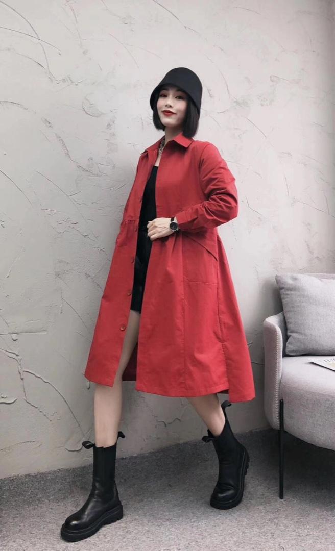 春装新款休闲风衣，女装风衣，依伊贝诺