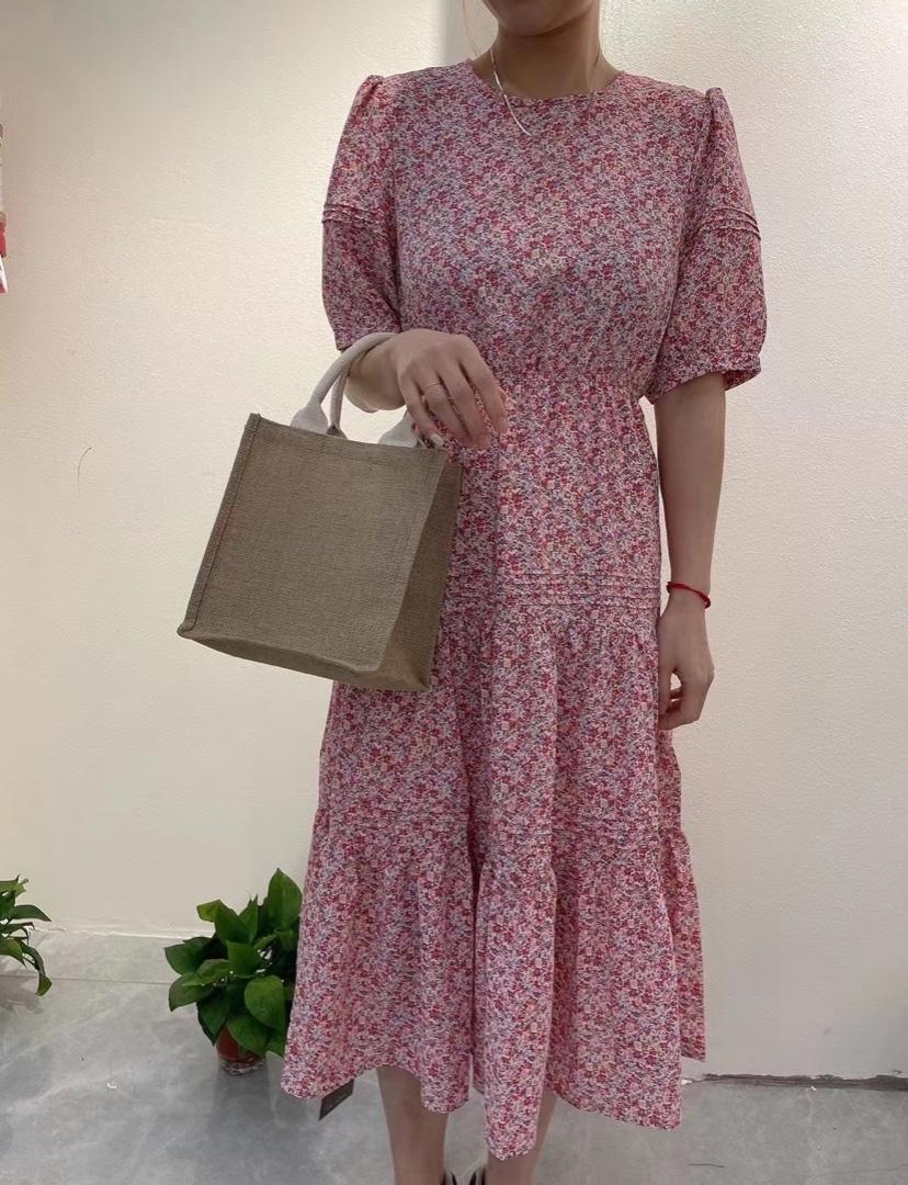 花色连衣裙，女装连衣裙，一点点