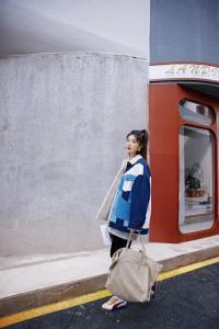 拼接撞色牛仔羊羔毛外套,女装,YOUER DENG