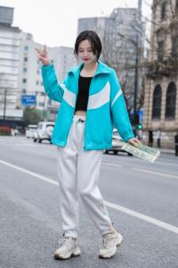 春装外套陆续上新,女装,倾爽