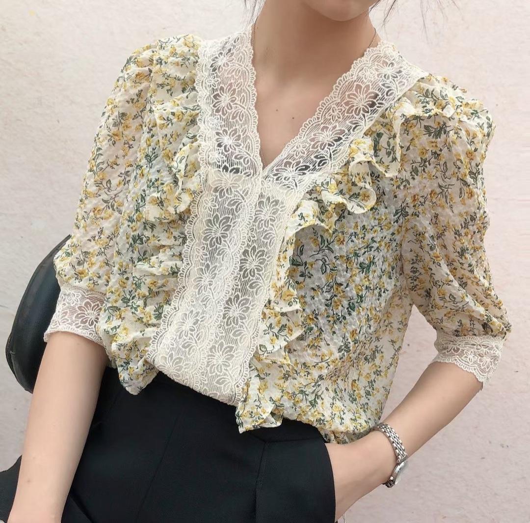 夏季新款珍珠压轴面料花色小衫，女装，格瑞琪