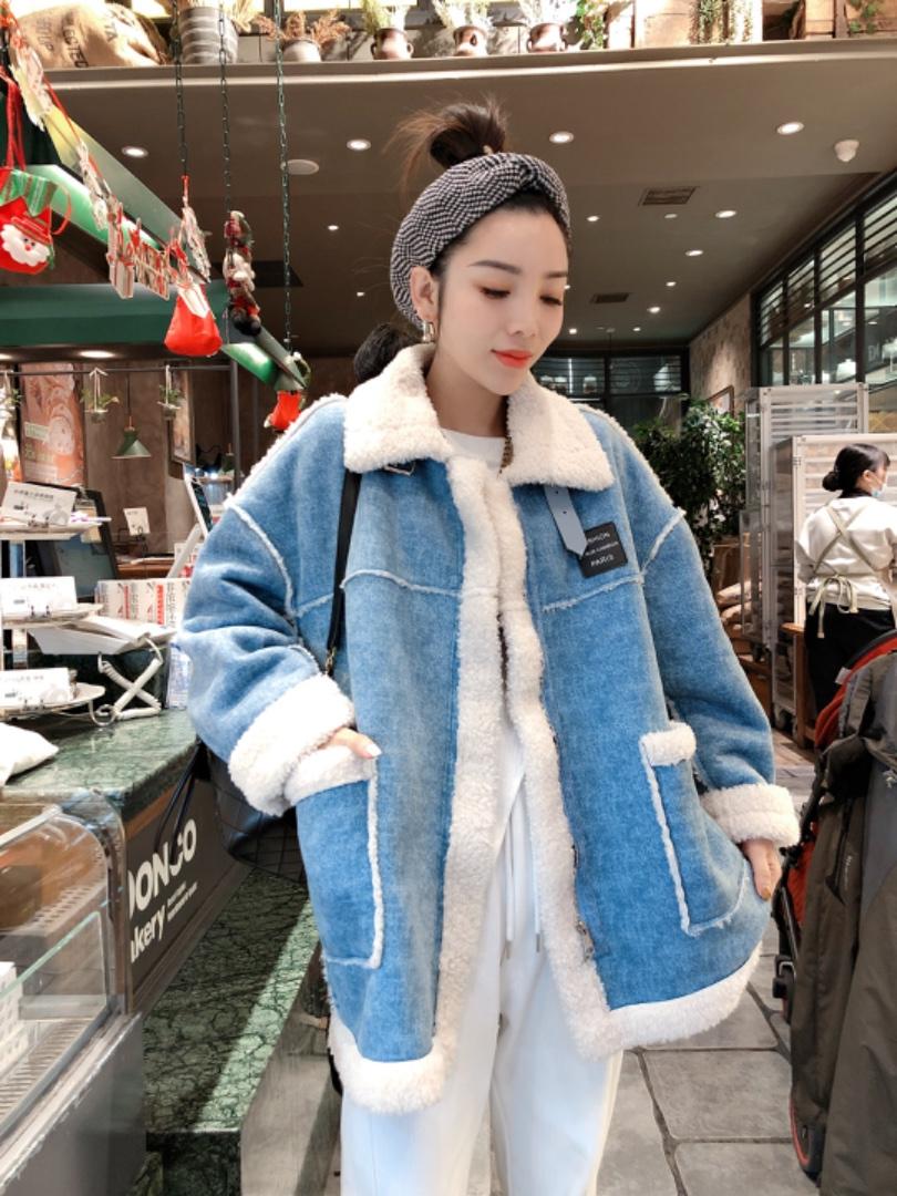 新面料贴标牛仔外套，女装，一杭
