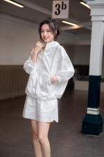 洞洞棉镂空雕花，女装，千浪依族