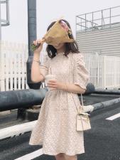 【现货】立领压花连衣裙2色，女装连衣裙，ONE