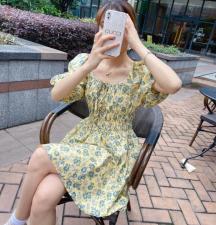 2021新款小碎花连衣裙，女装连衣裙，麦琪