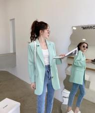 香丽迪2021新款港风牛油果绿垫肩设计感小众休闲西服装外女春，女装，香丽迪