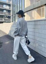现货后背三颗扣外套，女装，魅力可诗
