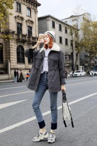 2021早冬上新拼毛领双口袋腰间抽绳设计派克服,女装,红雀纺