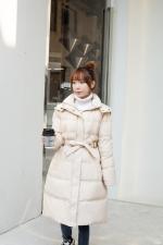 冬季新款羽绒服，女装羽绒服，兰·米其
