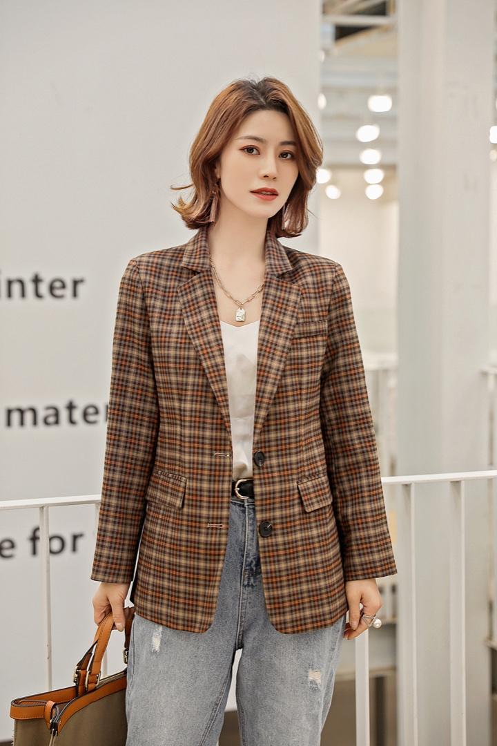格子西装，女装西装，一家人