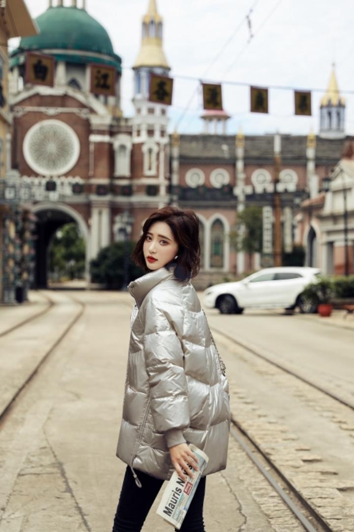 面包服，女装，卡西姆 卡曼罗