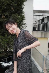 【新款现货】特种绣花边碎花连衣裙,女装连衣裙,易霏金熙
