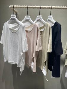 【现货】夏款设计感宽松显瘦百搭短袖漏锁骨T恤女纯色侧开叉,女装T恤,ABout阿布