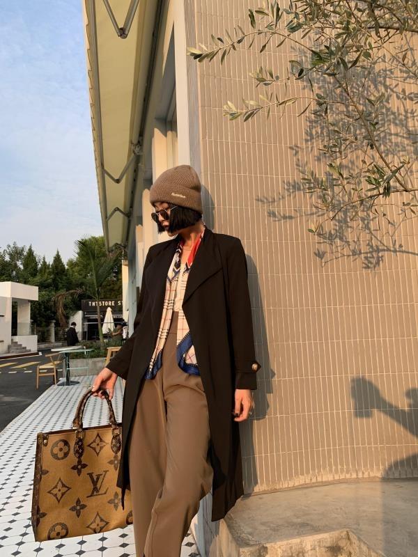 春装新款西装中长款，女装西装，俊泽.哈妮