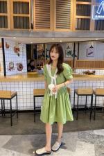 压轴连衣裙，女装连衣裙，依挺好